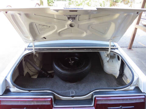 1977 Ford Thunderbird
