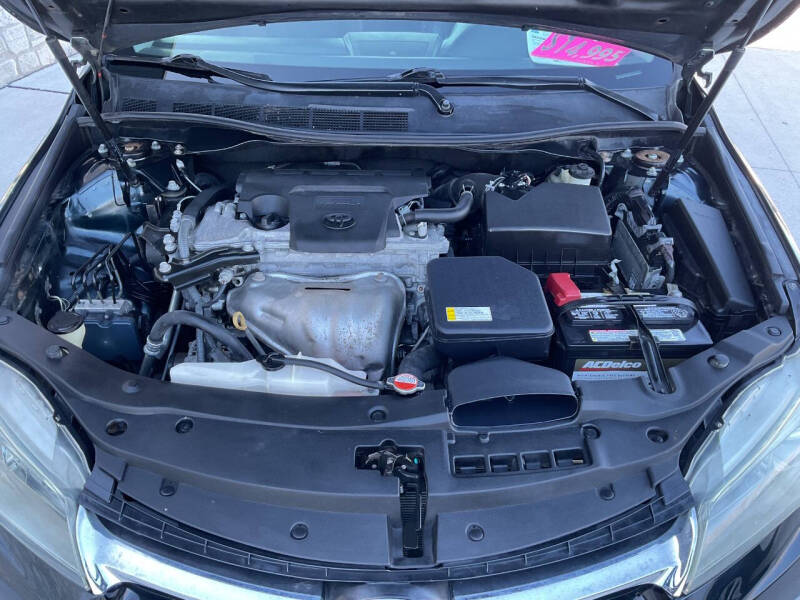 2016 Toyota Camry SE