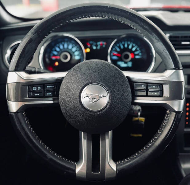 2014 Ford Mustang V6 Premium