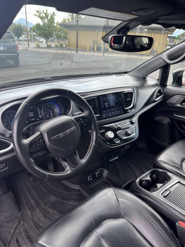 2018 Chrysler Pacifica Touring L Plus