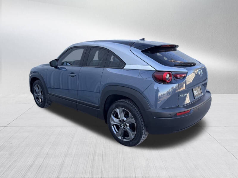 2022 Mazda MX-30 EV Premium Plus