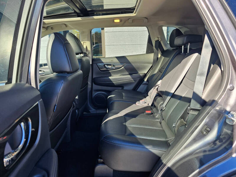 2016 Nissan Rogue SL