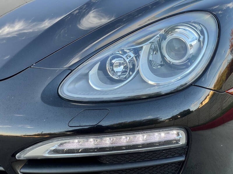 2012 Porsche Cayenne S