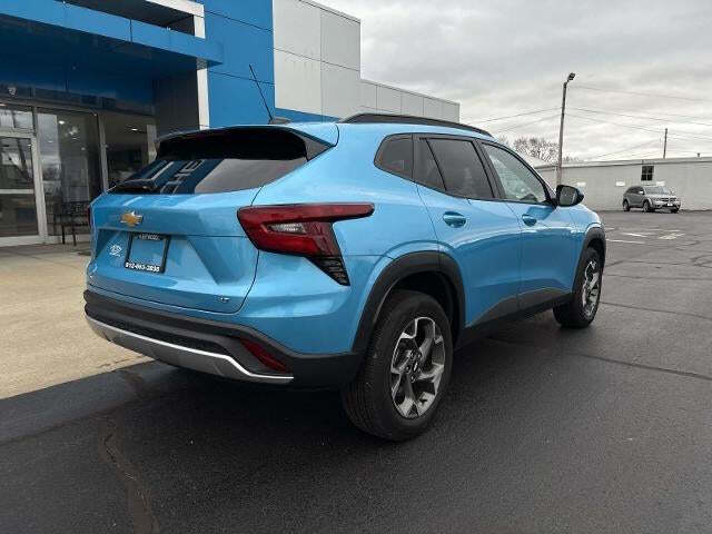 2025 Chevrolet Trax LT