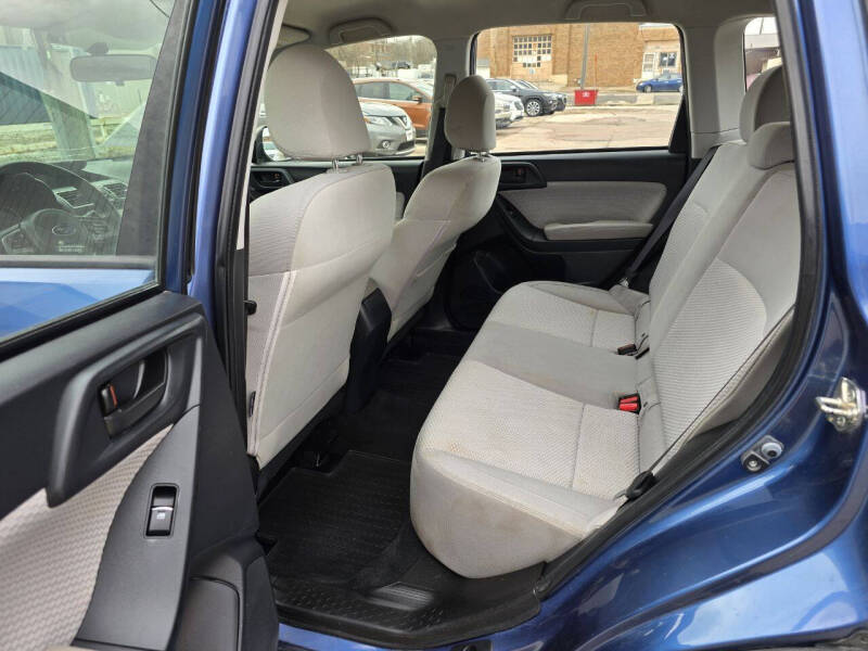 2017 Subaru Forester 2.5i