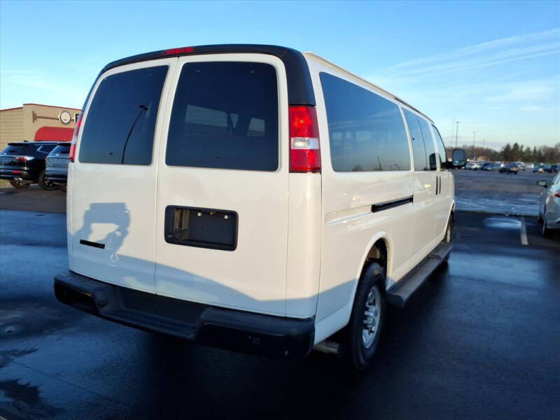 2023 Chevrolet Express LS 3500