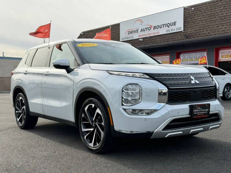 2023 Mitsubishi Outlander