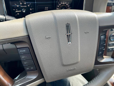 2013 Lincoln Navigator L