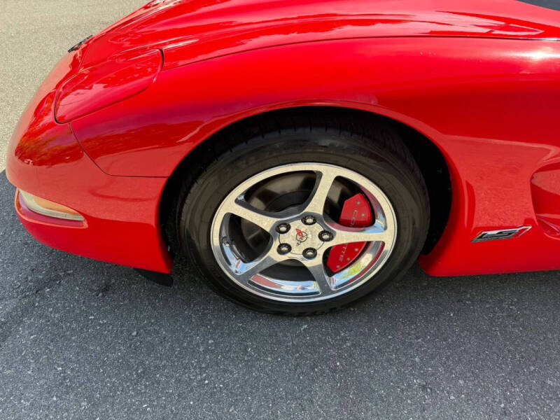 2004 Chevrolet Corvette