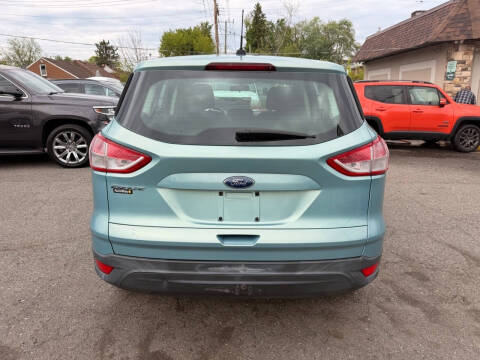 2013 Ford Escape S