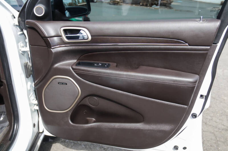 2015 Jeep Grand Cherokee Summit