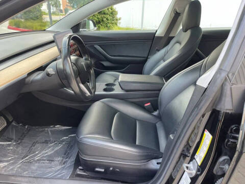 2020 Tesla Model 3 Standard Range Plus