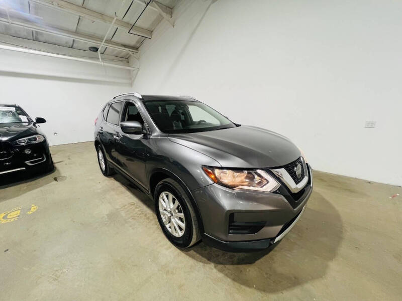 2020 Nissan Rogue SV