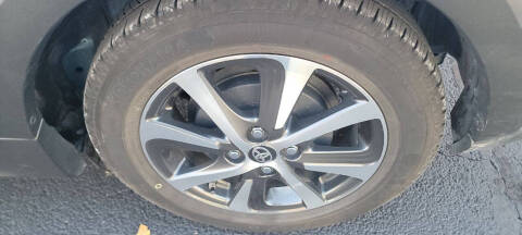 2018 Toyota Prius c Two