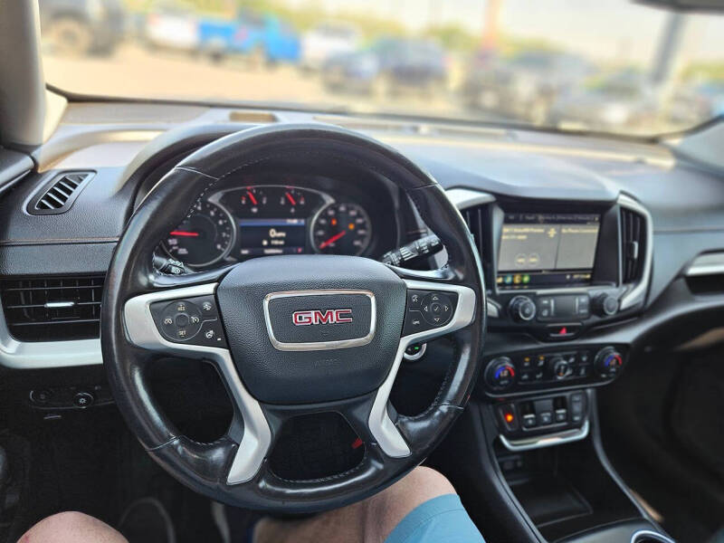 2021 GMC Terrain SLT