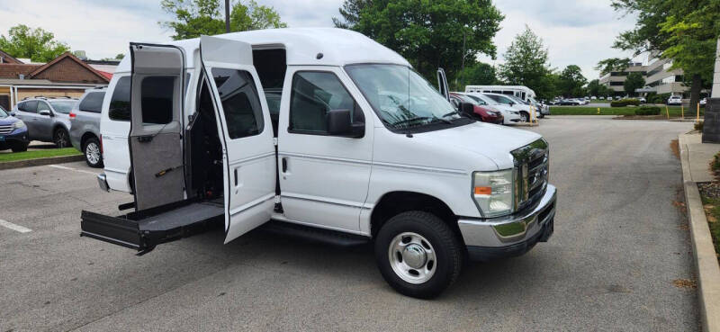 2011 Ford E-Series E-150 XL