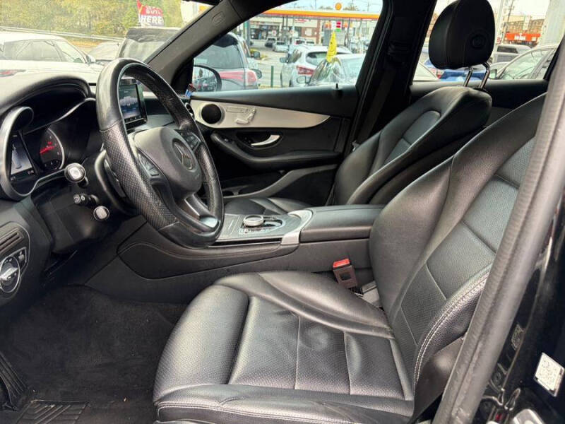 2019 Mercedes-Benz GLC GLC 300 4MATIC