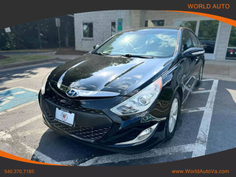 2013 Hyundai Sonata Hybrid for sale at World Auto in Fredericksburg VA