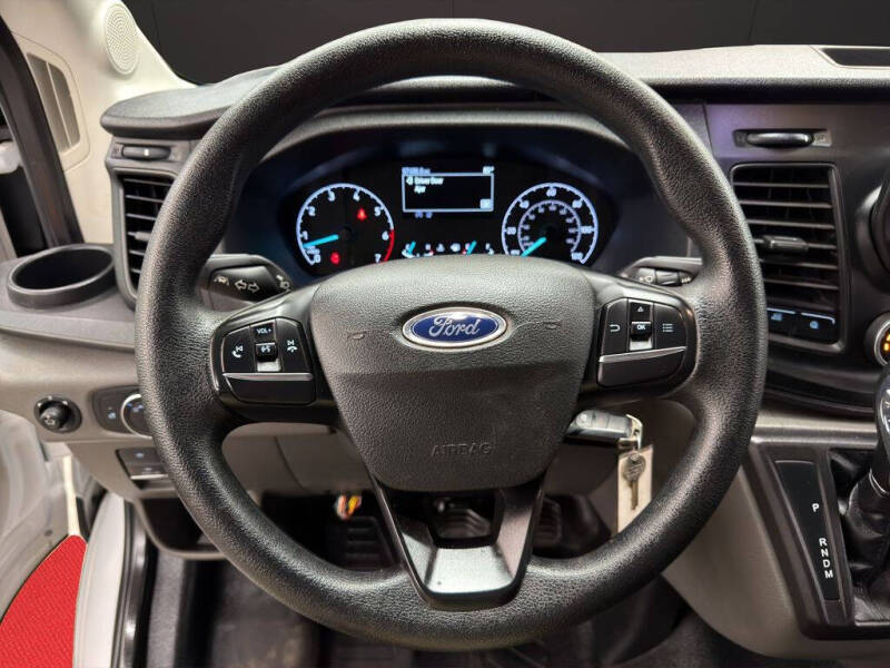 2022 Ford Transit