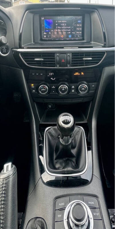 2015 Mazda MAZDA6 i Touring