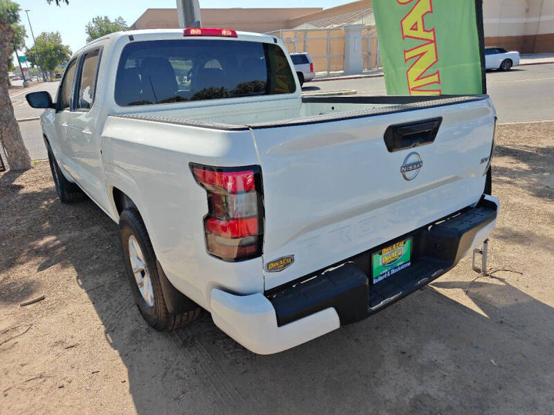 2024 Nissan Frontier SV