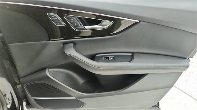 2024 Audi Q8 quattro Prestige 55 TFSI