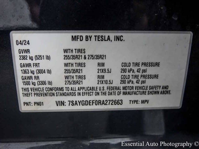 Stealth Grey 2024 Tesla Model Y Performance AWD Performance 4dr Crossover 44