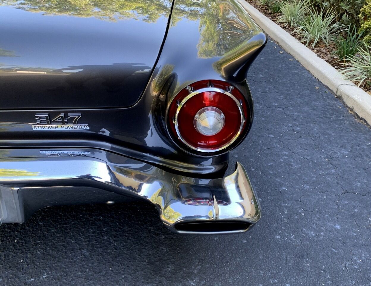 1957 Ford Thunderbird 39