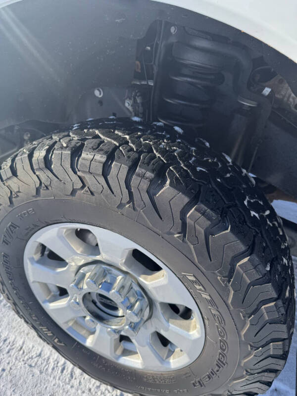 2023 Ford F-350 Super Duty XLT