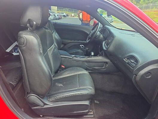 2016 Dodge Challenger SXT