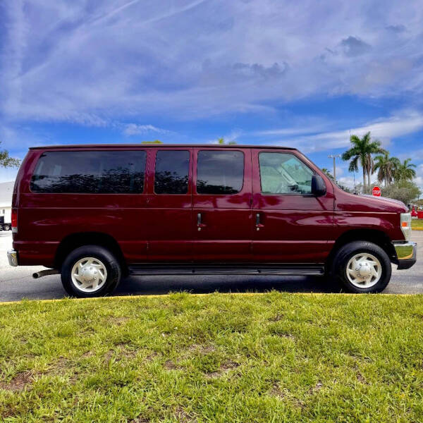 2008 Ford E-Series E-350 SD XLT