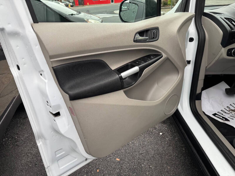 2020 Ford Transit Connect XLT