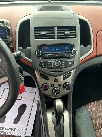 2012 Chevrolet Sonic LT