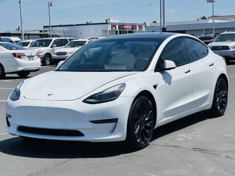 2023 Tesla Model 3 Performance
