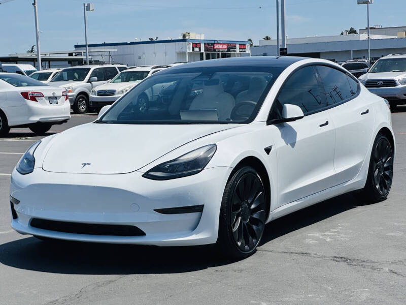 2023 Tesla Model 3 Performance