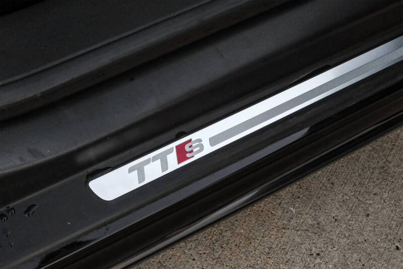 2012 Audi TTS 2.0T quattro Prestige