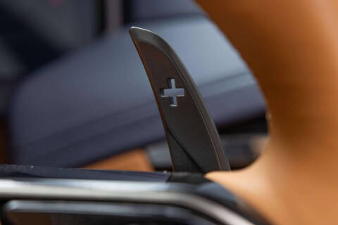 2024 Aston Martin DB12 Volante