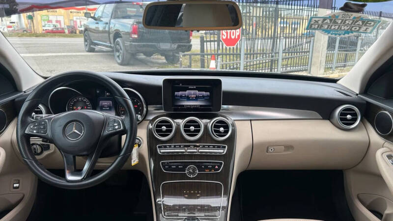 2015 Mercedes-Benz C-Class C 300