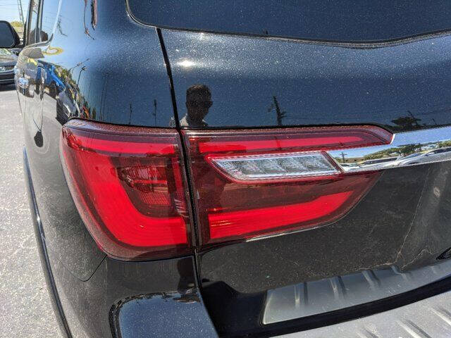 2019 Infiniti QX80 7