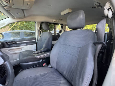 2010 Dodge Grand Caravan SE