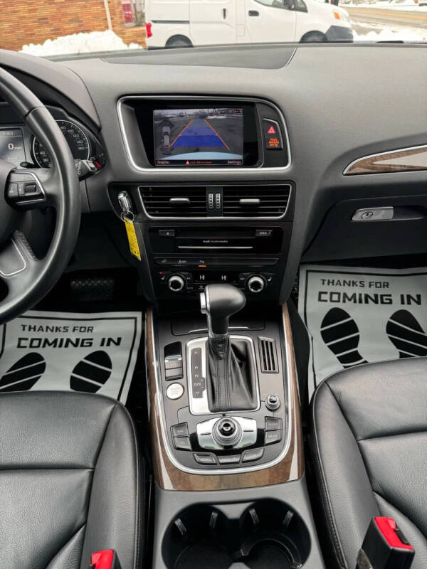 2017 Audi Q5 2.0T quattro Premium Plus