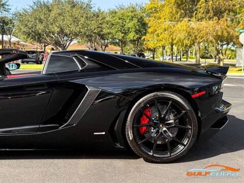 2016 Lamborghini Aventador LP 700-4