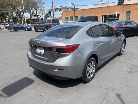2015 Mazda MAZDA3 i Sport