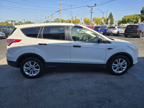 2014 Ford Escape S