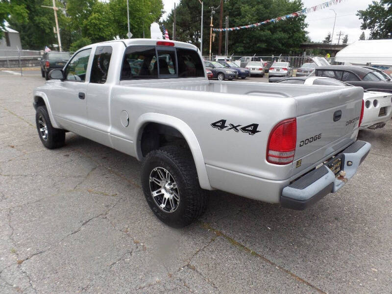2004 Dodge Dakota