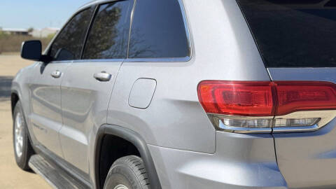 2017 Jeep Grand Cherokee Laredo