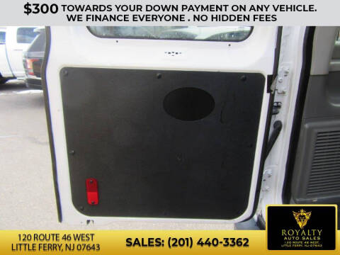 2011 Ford E-Series E-150 XLT