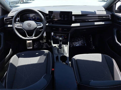 2025 Volkswagen Jetta Sport