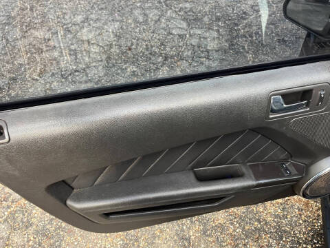 2012 Ford Mustang V6