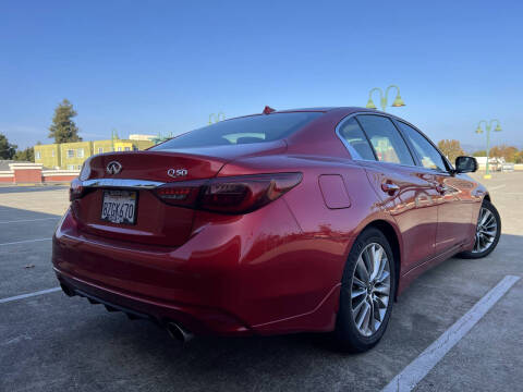 2022 Infiniti Q50 Luxe